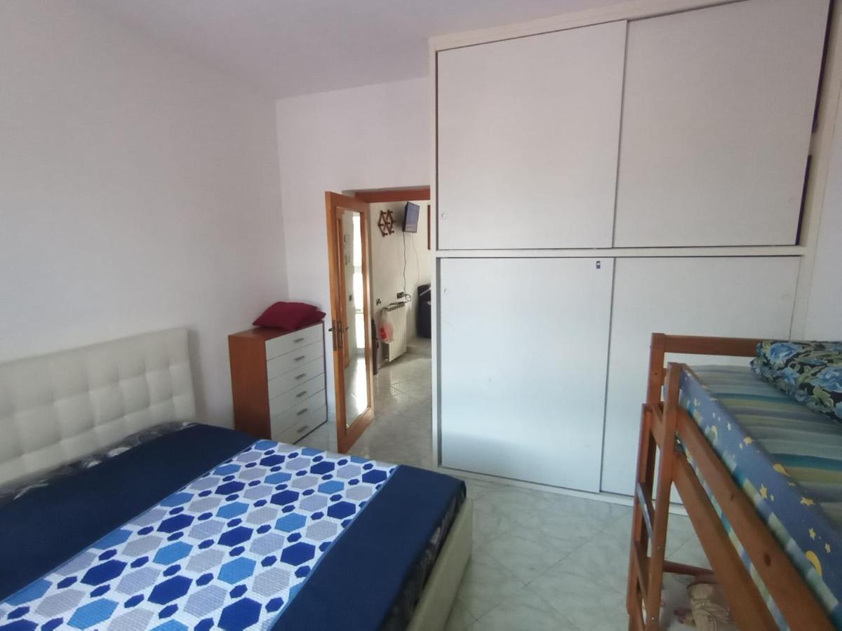 Appartamento Casa Albarosa, 10 Min Walk Train Station, Free Parking. La Spezia Esterno foto