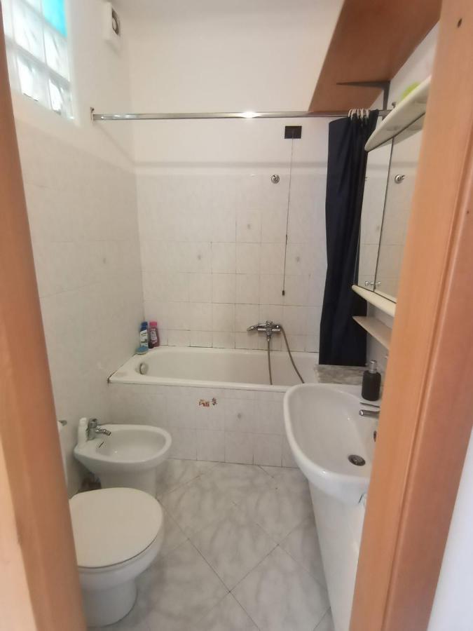 Appartamento Casa Albarosa, 10 Min Walk Train Station, Free Parking. La Spezia Esterno foto
